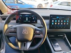 بی وای دی Qin Plus